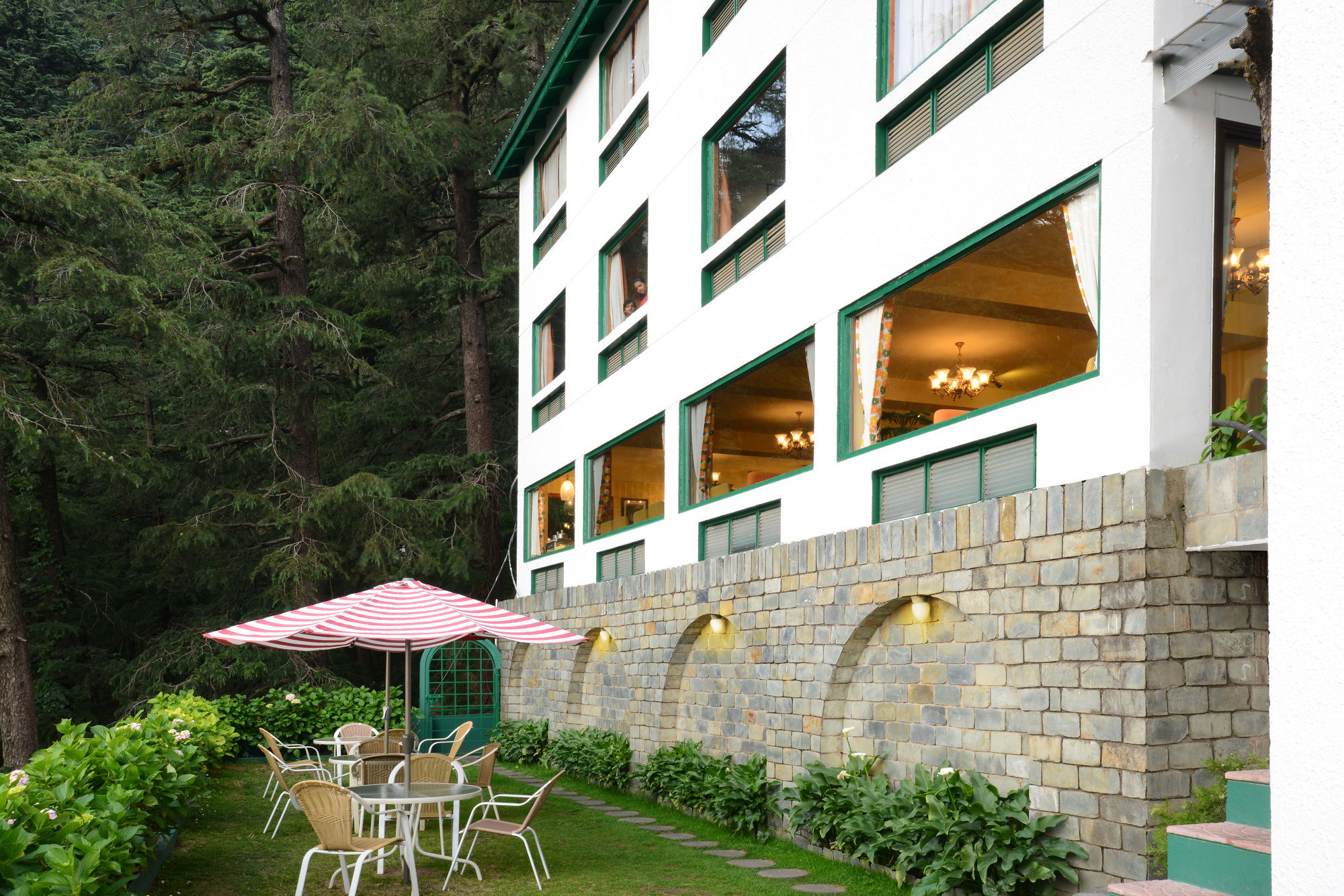 Honeymoon Inn Mussoorie Exterior foto